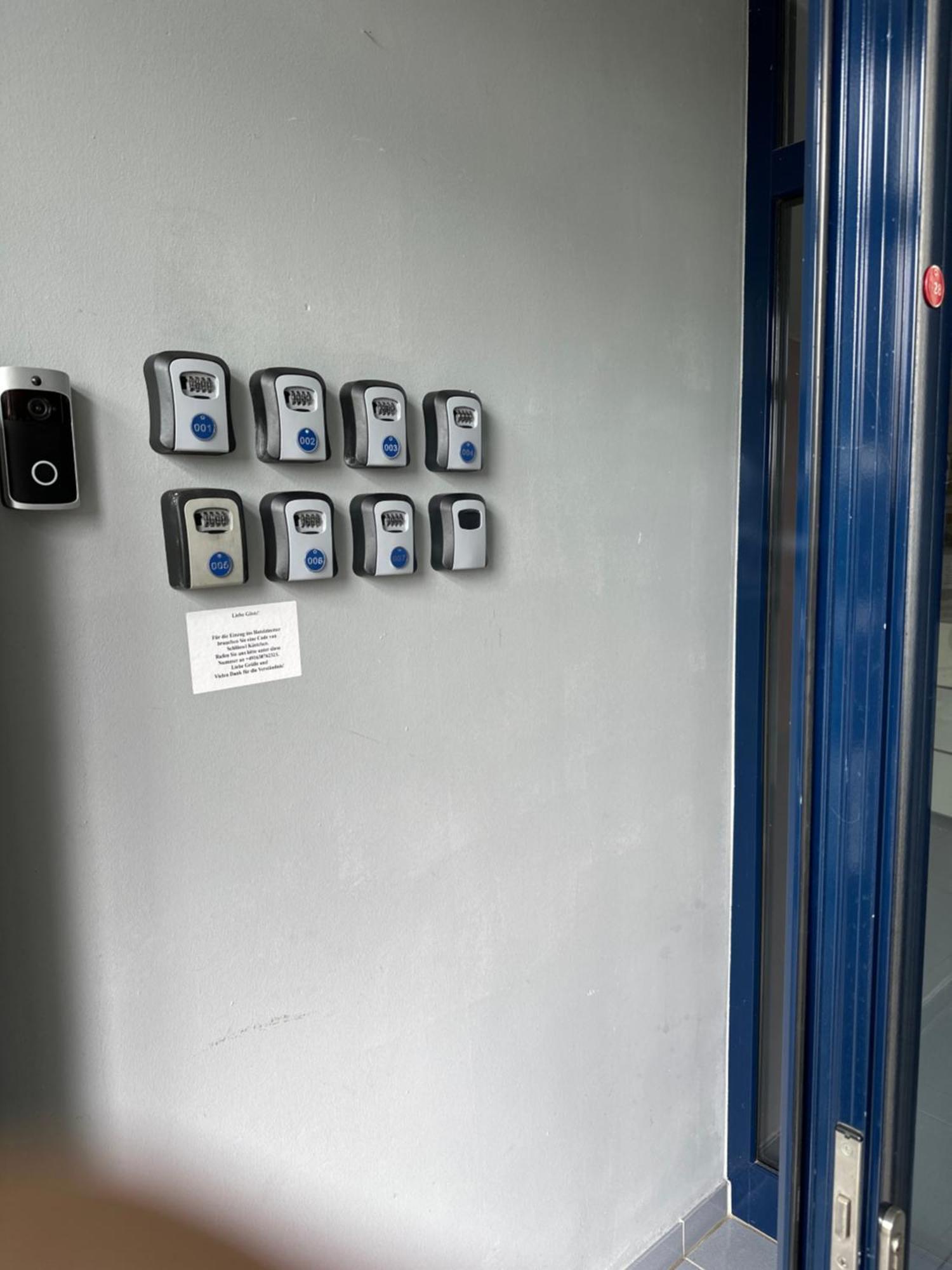 Eventhaus Aparthotel Panzweiler Bagian luar foto