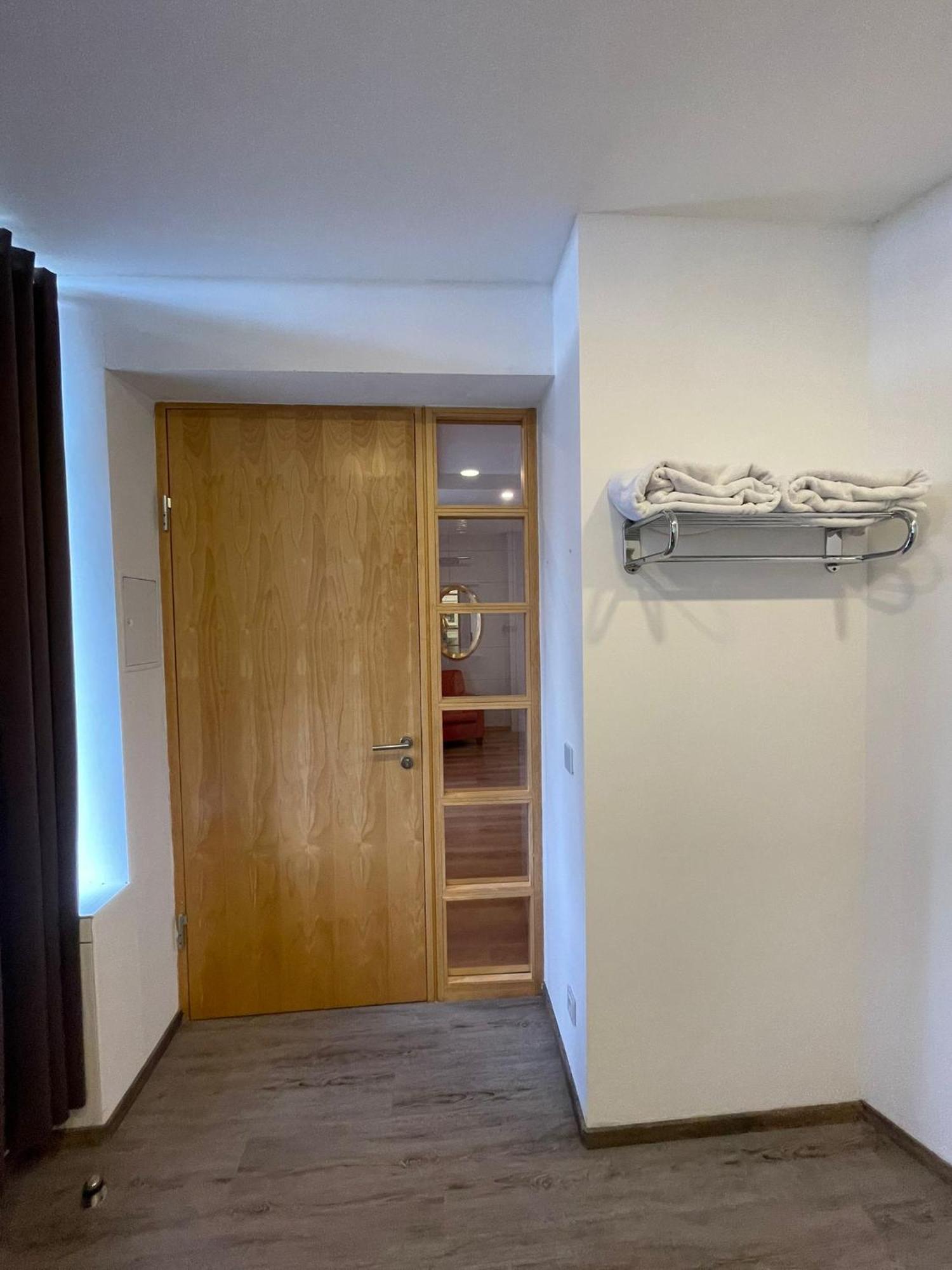 Eventhaus Aparthotel Panzweiler Bagian luar foto