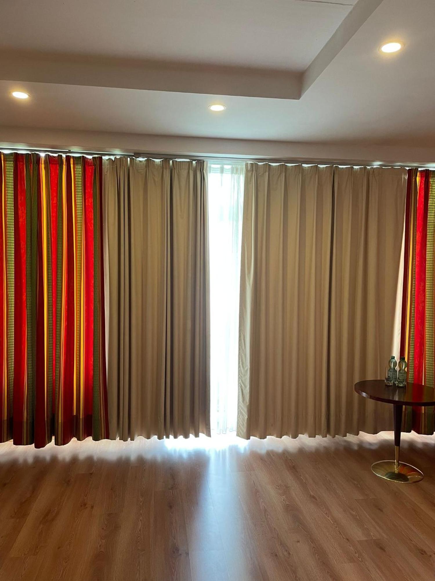 Eventhaus Aparthotel Panzweiler Bagian luar foto