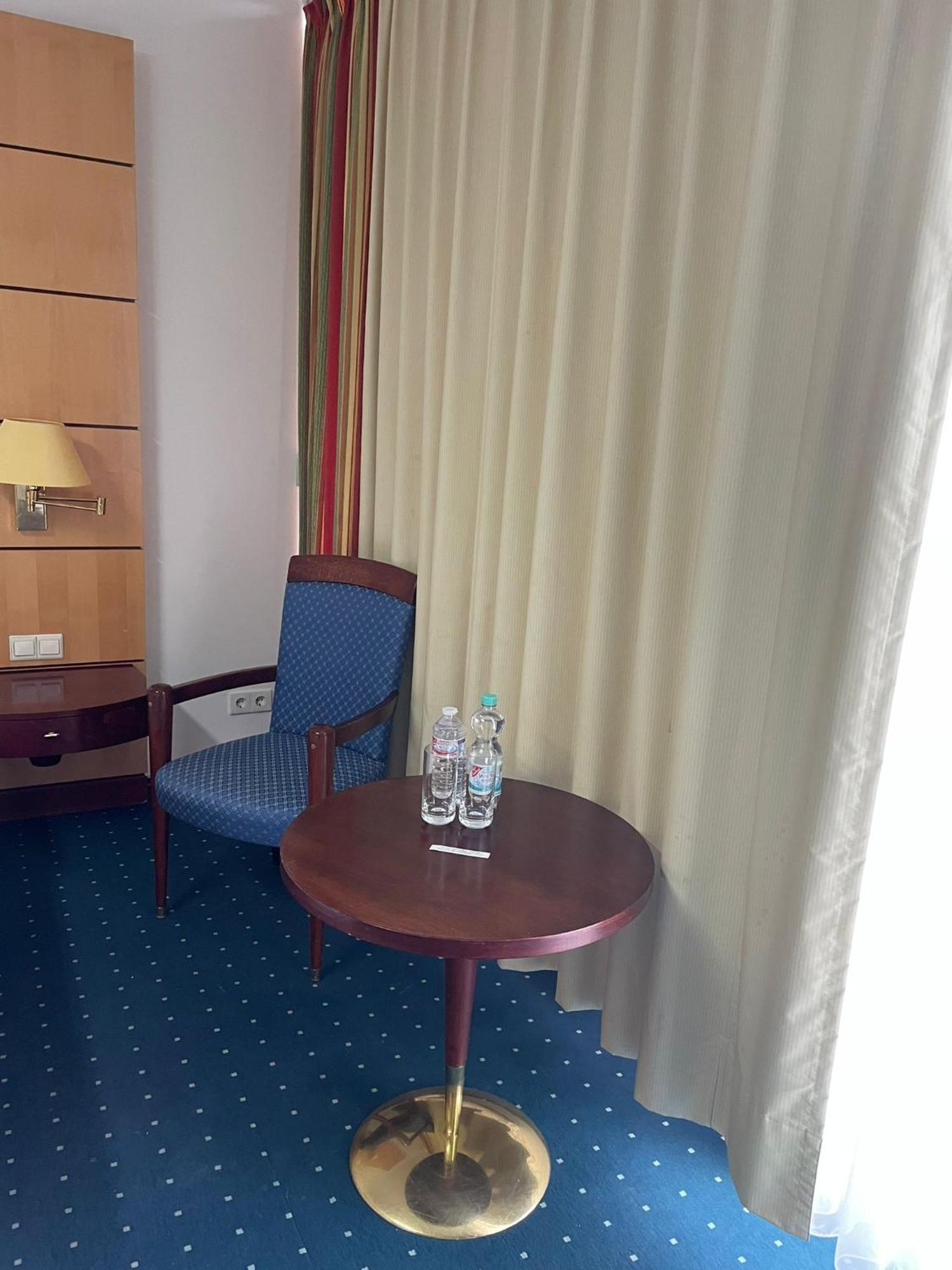 Eventhaus Aparthotel Panzweiler Bagian luar foto
