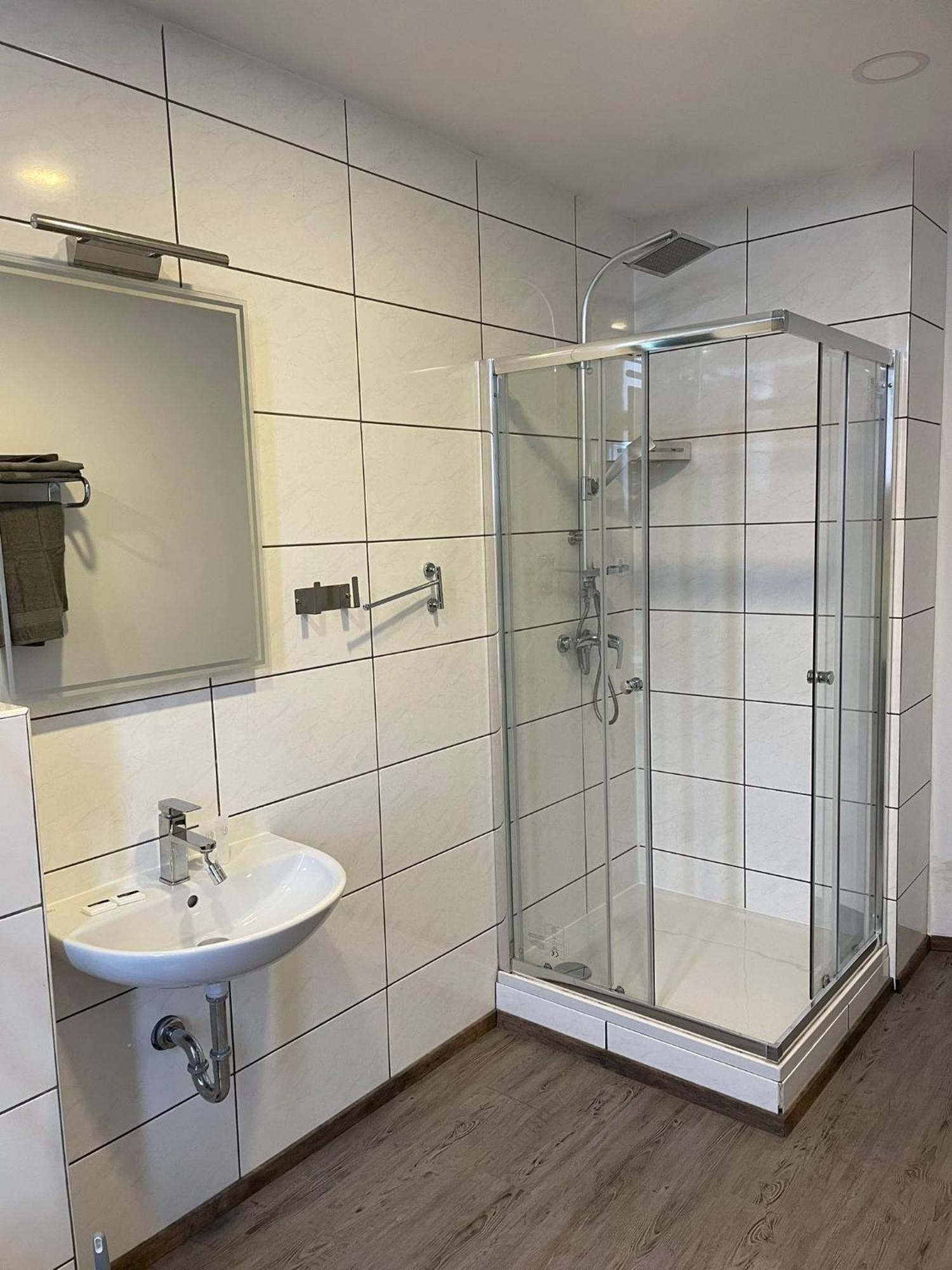 Eventhaus Aparthotel Panzweiler Bagian luar foto