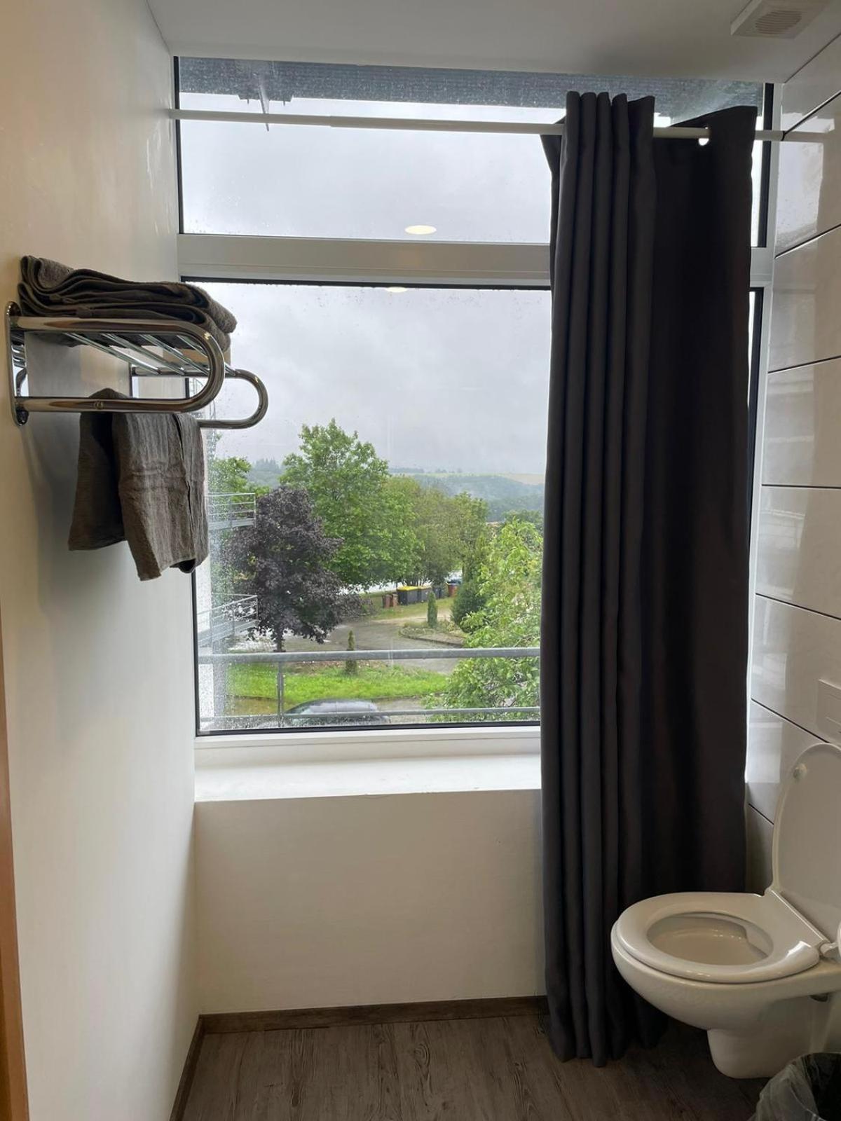 Eventhaus Aparthotel Panzweiler Bagian luar foto