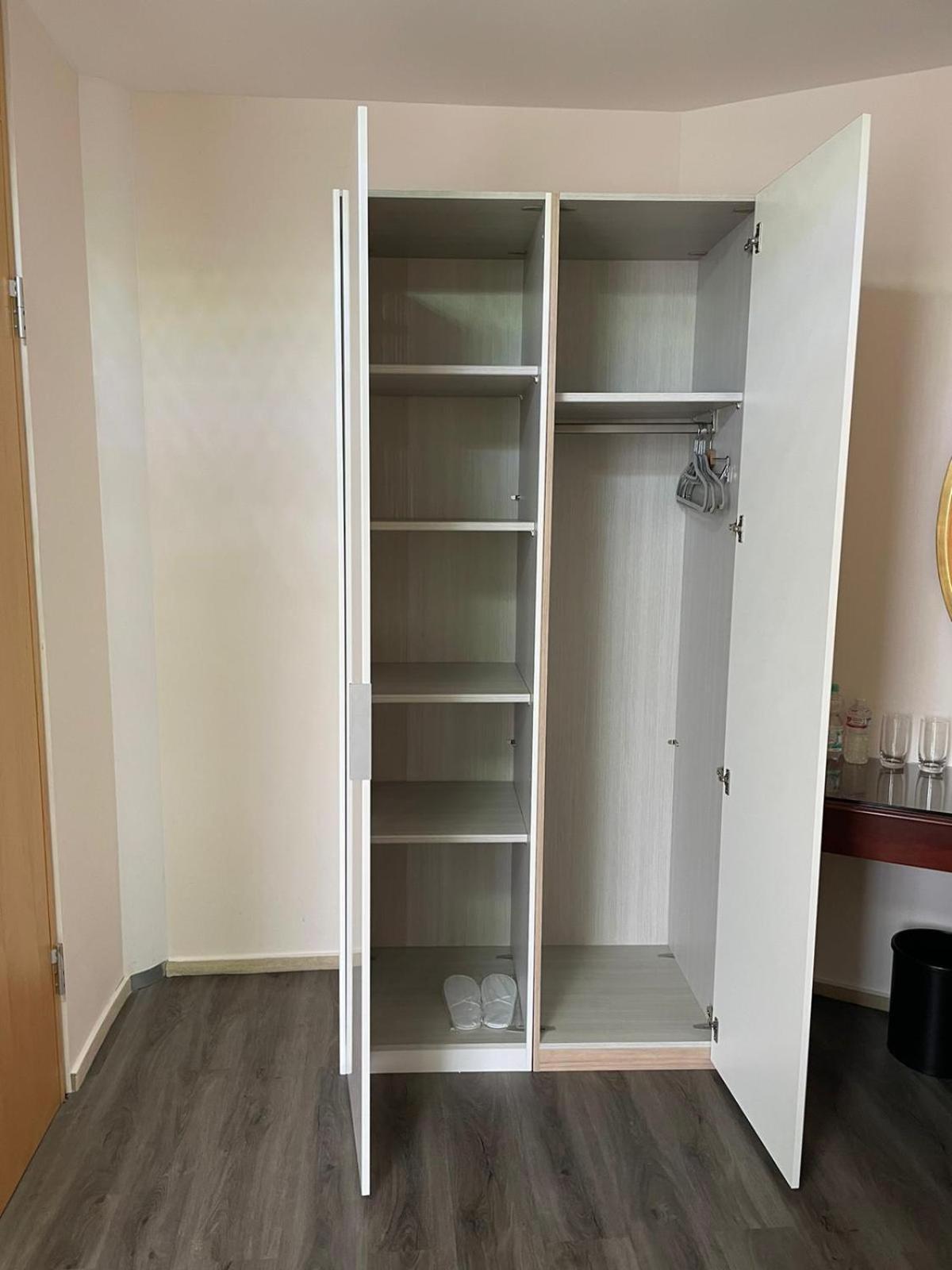 Eventhaus Aparthotel Panzweiler Bagian luar foto